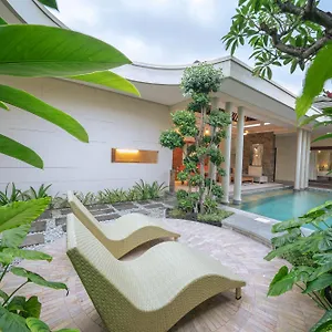 https://the-kasih-villas-spa.hotelsseminyak.net